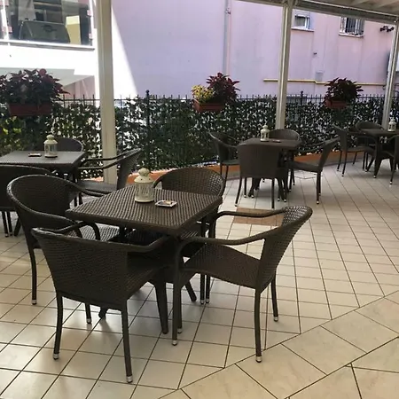 Valparaiso 3* 리미니